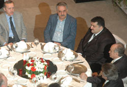 BAŞBAKAN RİZELİLERİN MİSAFİRİ